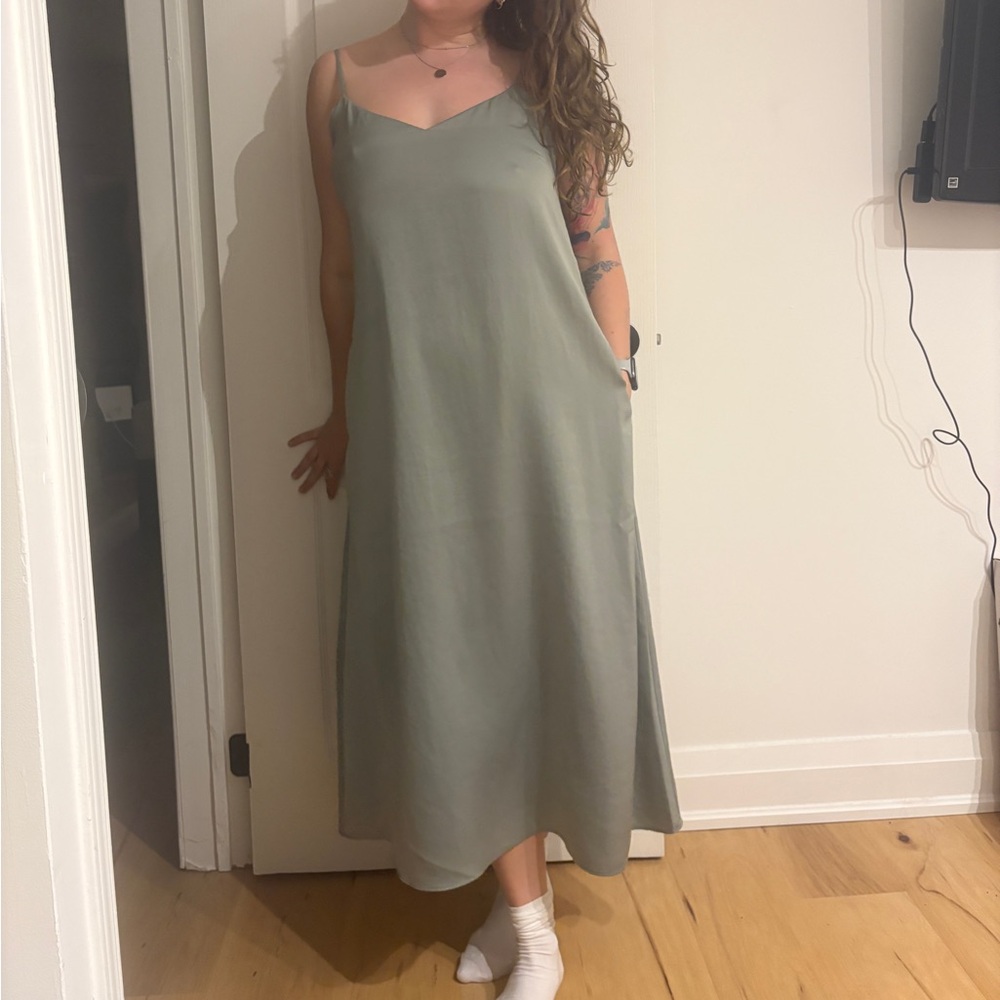 Green satin midi dress